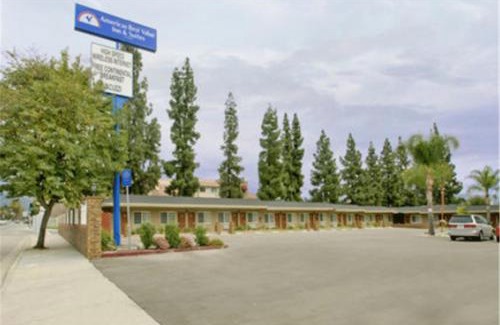 Carousel Hotel | Budget-Friendly Stay at Americas Best Value Inn San Bernardino