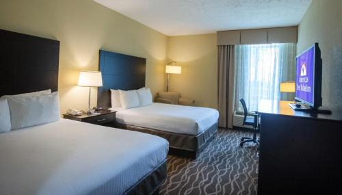 West Point Hotel | Discover Americas Best Value West Point with Pool Access