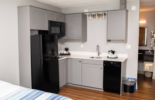 Aberdeen Hotel | Relaxing Stay at AmericInn by Wyndham Aberdeen Event Center