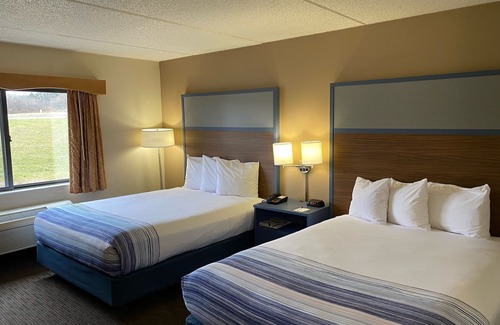 Greenville Hotel | Explore AmericInn by Wyndham Greenville: Relaxing Amenities Await