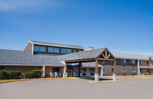 Park Rapids Hotel | Comfortable Stay at AmericInn by Wyndham Park Rapids
