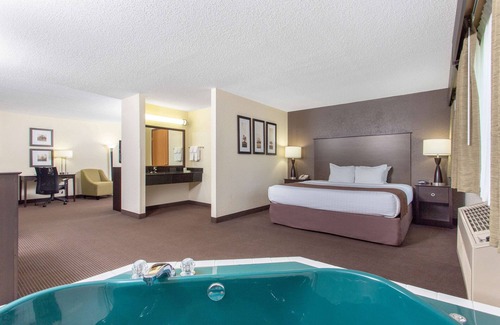 Rhinelander Hotel | Discover AmericInn by Wyndham Rhinelander - Rated 9.2/10