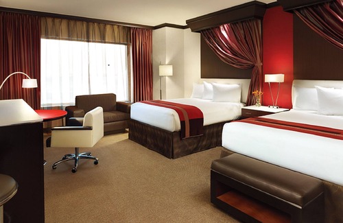 East Chicago Hotel | Experience Ameristar Casino Hotel East Chicago - 4-Star Comfort