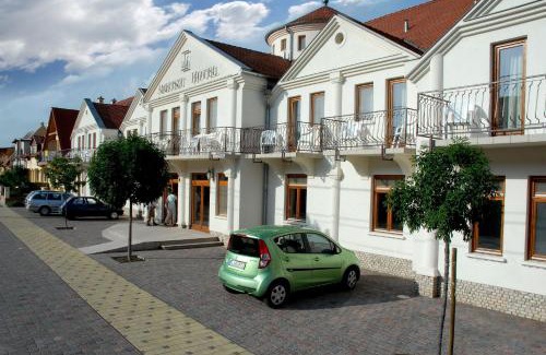 Harkany Hotel | Oceanfront Escape at Ametiszt Hotel Harkány - 8.8 Rated