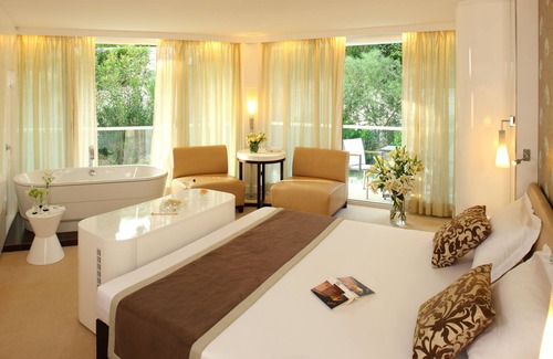 Hvar Resort | Discover Amfora Hvar Grand Beach Resort with Ocean Views