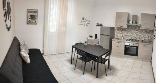 Messina Apartment | Family-Friendly Comfort at Amici di Laura - 8.5/10 Rated