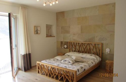 Serra San Quirico Bed & Breakfast | Relaxing Amico Country House with Ocean View & Pool