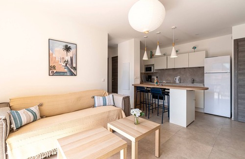 Marine de Saint Ambroggio Apartment | Amicu - Appt climatisé vue mer
