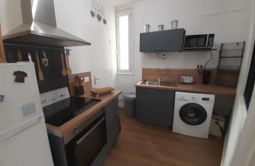 Saint-Jacques - Saint-Roch Apartment | Discover Amiens: Family-Friendly Apartment with Great Reviews