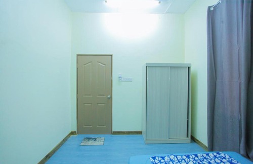 Ijok House | Discover Amieshah Homestay: Family-Friendly Comfort Awaits