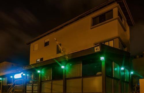 Nahariya Hotel | Cozy Amigo Hotel with Ocean Views - Highly Rated Stay!