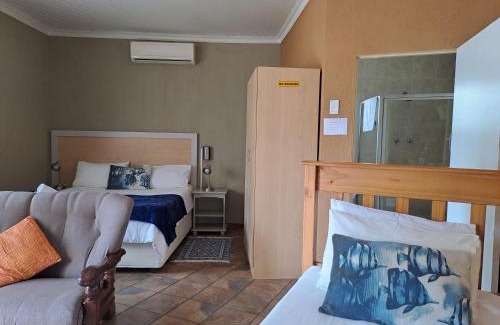 Nelspruit Bed & Breakfast | Amigos Bed & Breakfast - No Loadshed, Rated 9/10 by Guests