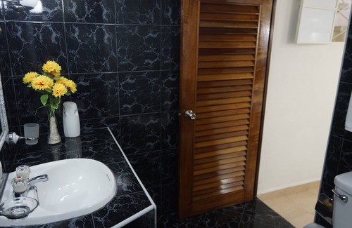 Cienfuegos House | Discover Amigos de Barcelo: Spa & Family-Friendly Retreat