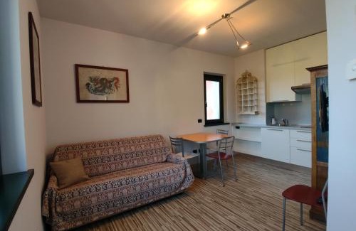 Bergamo Apartment | Aminta Apartment: Family-Friendly Retreat with Pet Amenities