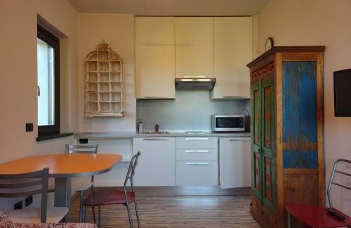 Bergamo Apartment | Aminta Apartment: Family-Friendly Retreat with Pet Amenities