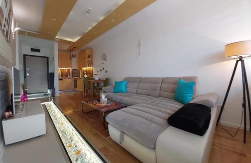 Sarajevo Apartment | Top-Rated Amir Apartman Stup-Ilidža with Breakfast Included