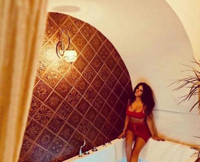 Galatina Historic Centre House | Exceptional Stay at Amira 1899 Luxury Suite - Spa & Hot Tub