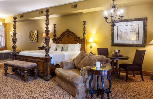 Leacock-Leola-Bareville Hotel | Amish Inspired Hotel with Spa, Pool & 10/10 Guest Rating