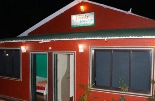 Mahabaleshwar House | Cozy Stay at Amit Niwas: Pet & Child Friendly Retreat