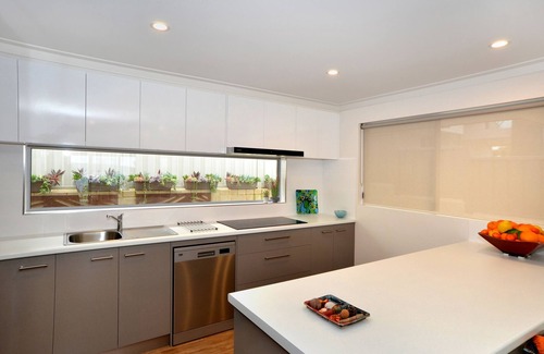 Albany House | Indulge at Amity View - Ideal Albany Location with Pool