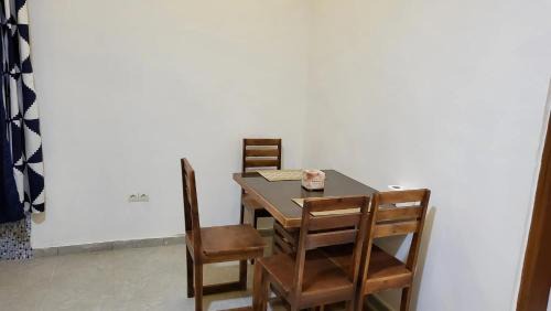 Lome Apartment | Amivi Plaza