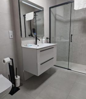 Pontevedra Apartment | Family-Friendly Amizade Apartamento with 9.6/10 Rating