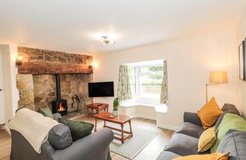 Winsham House | Perfect Family Retreat at Ammerham Farm Cottage - 4 Stars