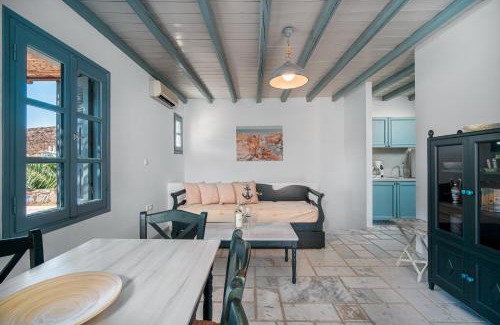 Serifos House | Oceanfront Getaway at Ammos 1 - Family-Friendly Retreat