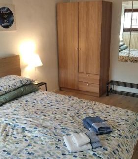 Aquileia Apartment | Amnis: Family-Friendly Retreat with 9.5/10 Guest Rating
