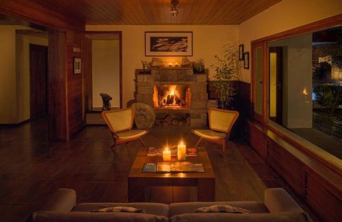 Lanin National Park Hotel | Relax at Amonite Apart & Spa with Oceanfront Views