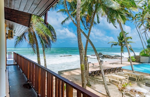 Unawatuna Villa | Discover Amor Beach Unawatuna with Ocean Views & Pool