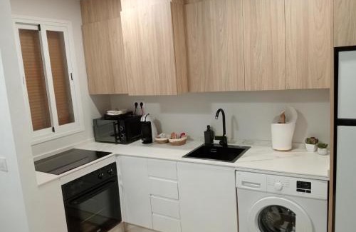 Ciudad Jardin Apartment | Authentic Centrally Located Apartment with Free Wi-Fi