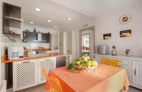 Sant'Agata sui Due Golfi Villa | Elegant Villa Il Noce with Spa & Oceanfront Views