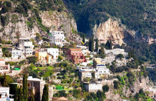 Liparlati House | Cozy Amore Rentals - Casa Barbera A with Breakfast Included