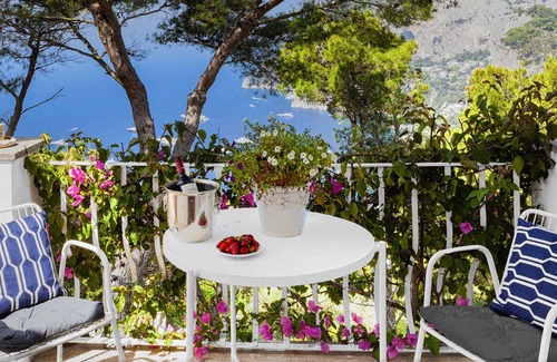 Capri Villa | Relaxing Villa Polifemo: Pool, Sea View & Garden Oasis