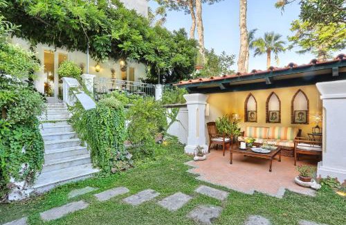 Sorrento City Centre Apartment | Inviting Amore Rentals - Casa Sofia: 4-Star Family Stay
