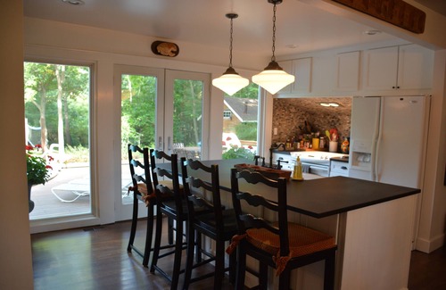 Union Pier House | Amorini House: Beautiful Retreat with Pool and Volleyball Court