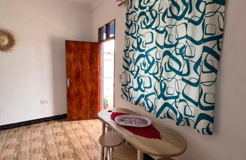 Kendwa Bed & Breakfast | Discover Amos House: Pet & Child-Friendly Getaway