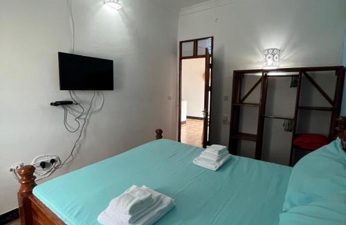 Kendwa Bed & Breakfast | Discover Amos House: Pet & Child-Friendly Getaway