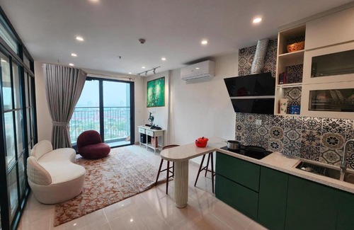 Tu Liem Apartment | Pet-Friendly Stay at Amoureux 2 for Family Adventures