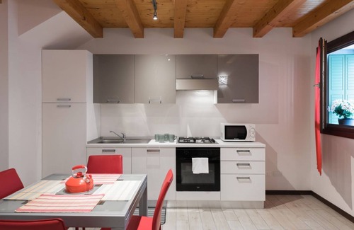 San Zeno Apartment | Contemporary Two-Bedroom Apartment with Great Amenities