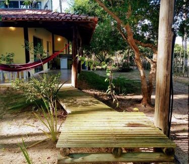 Caravelas House | Spacious Family Retreat in Waterfront Community
