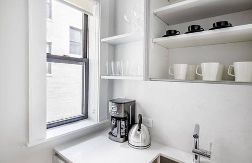 Brighton Apartment | Family-Friendly 2BR Allston Apartment with Convenient Amenities