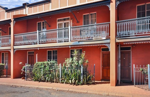 Port Hedland House | Ample Anderson Ground Level 2x1