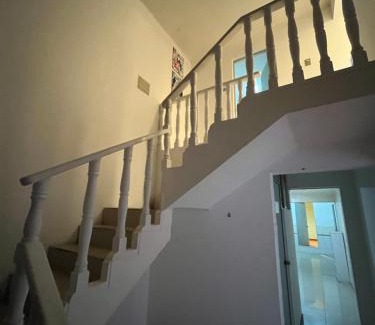 Cavancha House | Guest Rated 10/10: Spacious Home with Pool in Residential Area