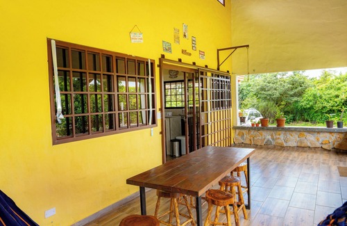 Alto Boquete House | Family Room in Alto Boquete with Kitchen & Wifi Amenities