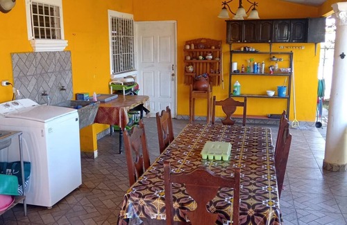San Juan Bautista House | Spacious Family-Friendly Residence for Your Perfect Stay