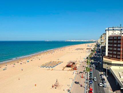Cadiz Apartment | Spacious Apartment Steps from Playa Victoria - Pet Friendly