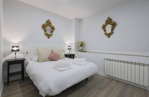 Adelfas Apartment | Spacious 2-Bedroom Apartment Just 20 Minutes from Sol