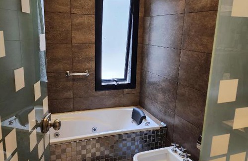 Villa Carlos Paz Apartment | Amplio departamento frente al lago-seguridad 24hs